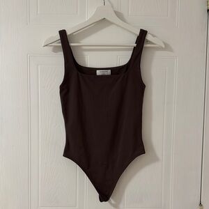 Contour Squareneck Bodysuit